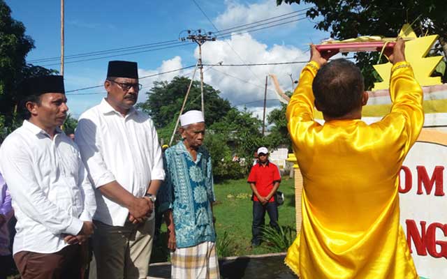 Masyarakat Ohoi Langgur Antar Calon Walikota Tual Adly Bandjar 2 koreri adly langgur2